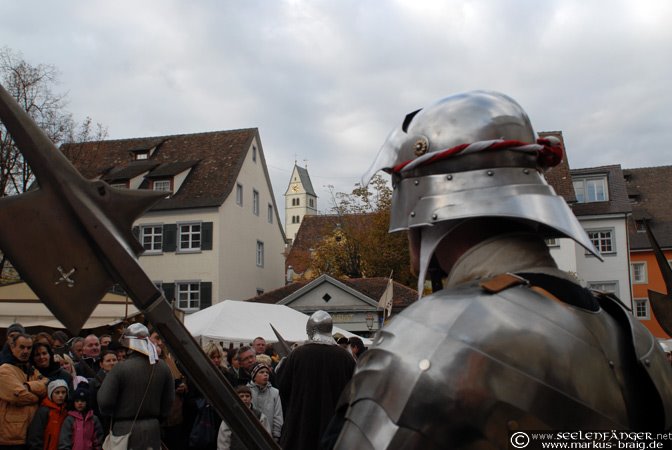 Historisches Markttreiben zu Meersburg 2007 by Markus Braig