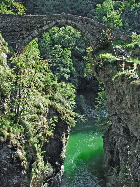 Ponte della Gula,Varallo by Tommyfoto