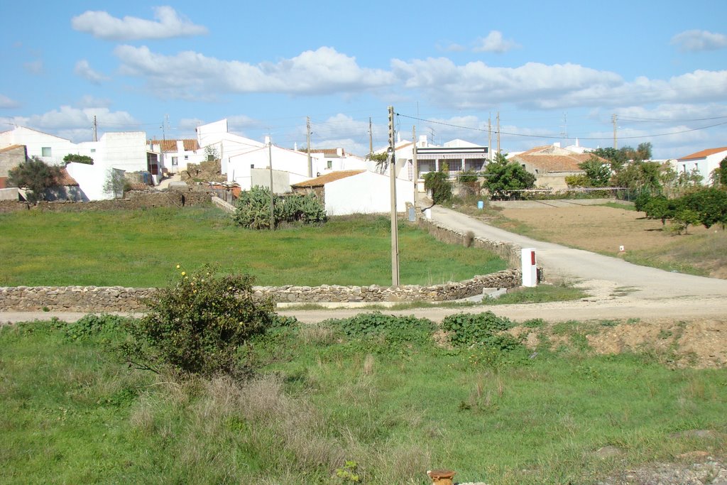 Vale Pereiro village by Valter Jacinto