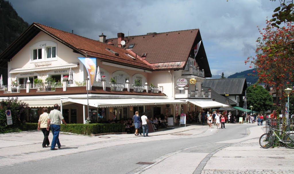 Hauptstraße Mayrhofen by WernervonHaefner