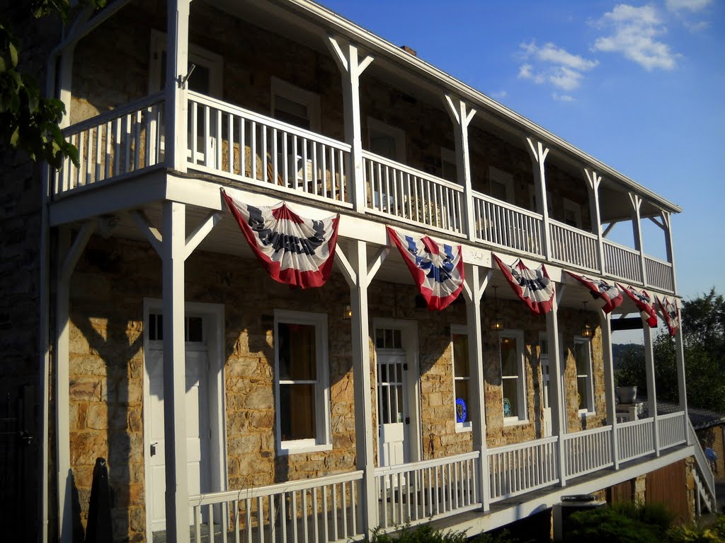 Jean Bonnet Tavern, Historic Lincoln Highway, Route 30, 6048 Lincoln Highway, Bedford, PA by Mean Mister Mustard