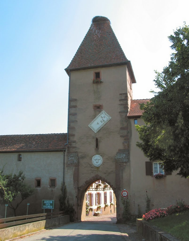 Ammerschwihr - Town gate entry from west by B-Probe