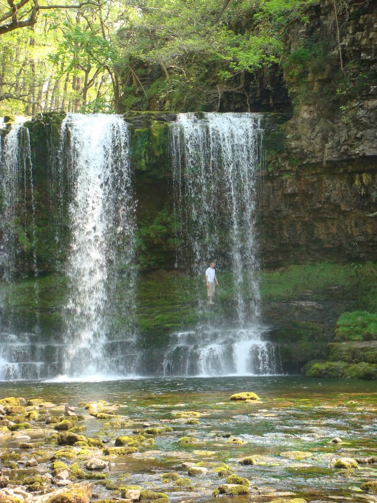 Waterfall by Oleg Makar