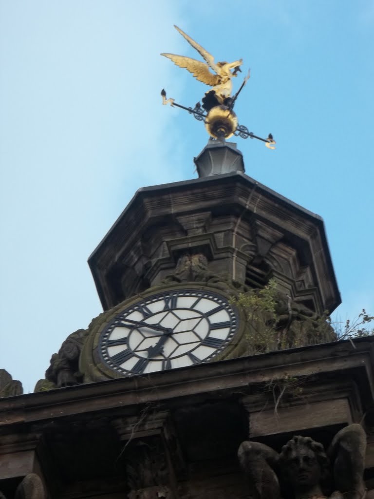 Burslem Town Hall - 08/11 by Joe Percy