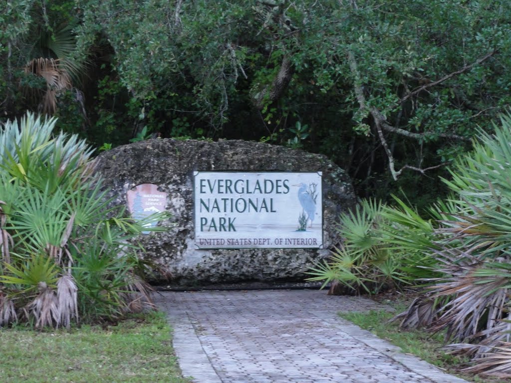 Everglades National Park - Entrance by Printezis