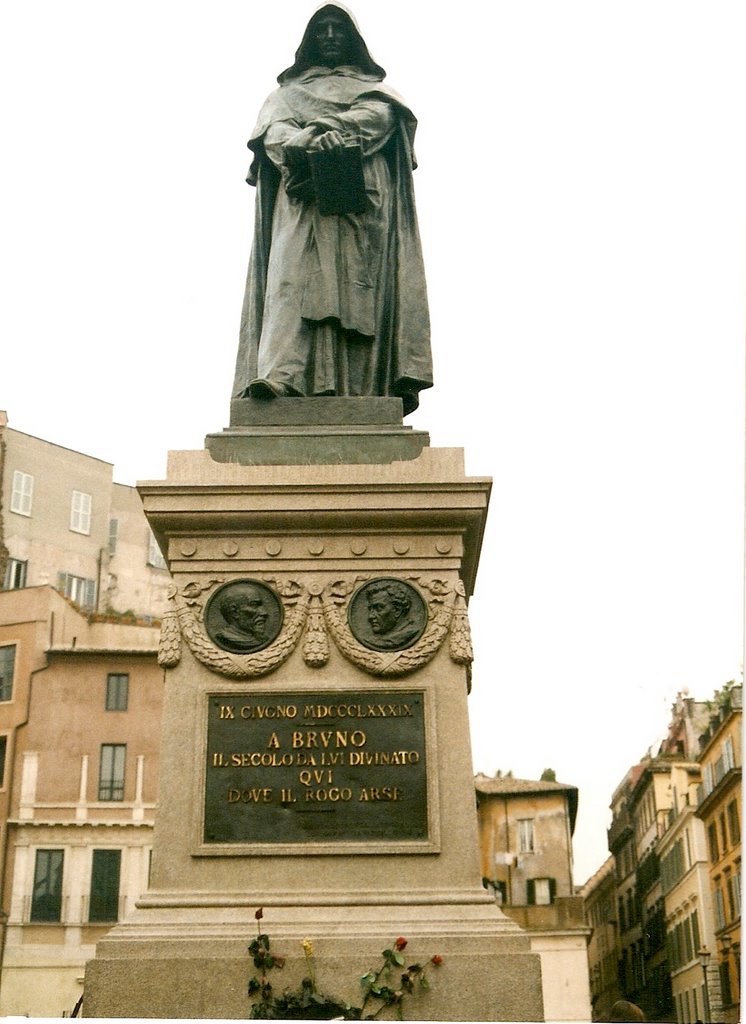 Rzym - Plac Róż - Giordano Bruno by Michał Dobrzański