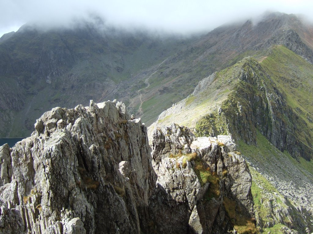 Crib goch ridge by kingfitz