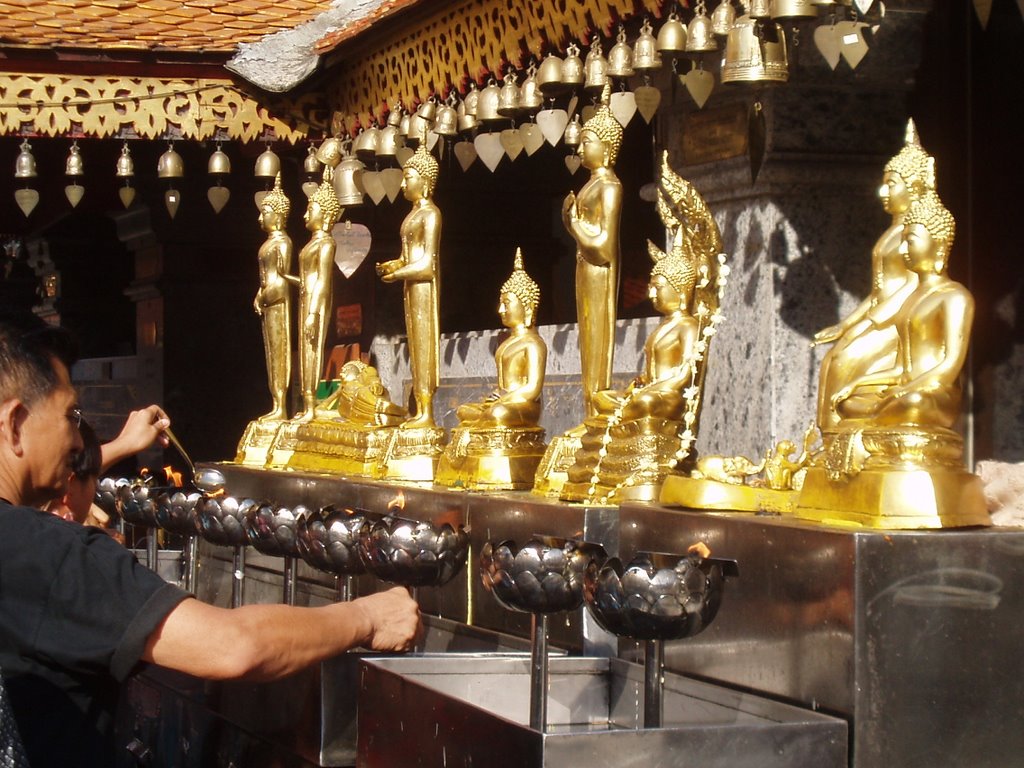 Wat Pha Doi Sutep by Sollen