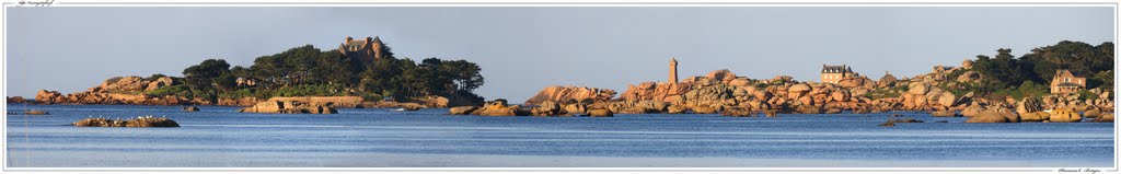 Chateau de Costaeres et le phare de Ploumanac'h by aremy92