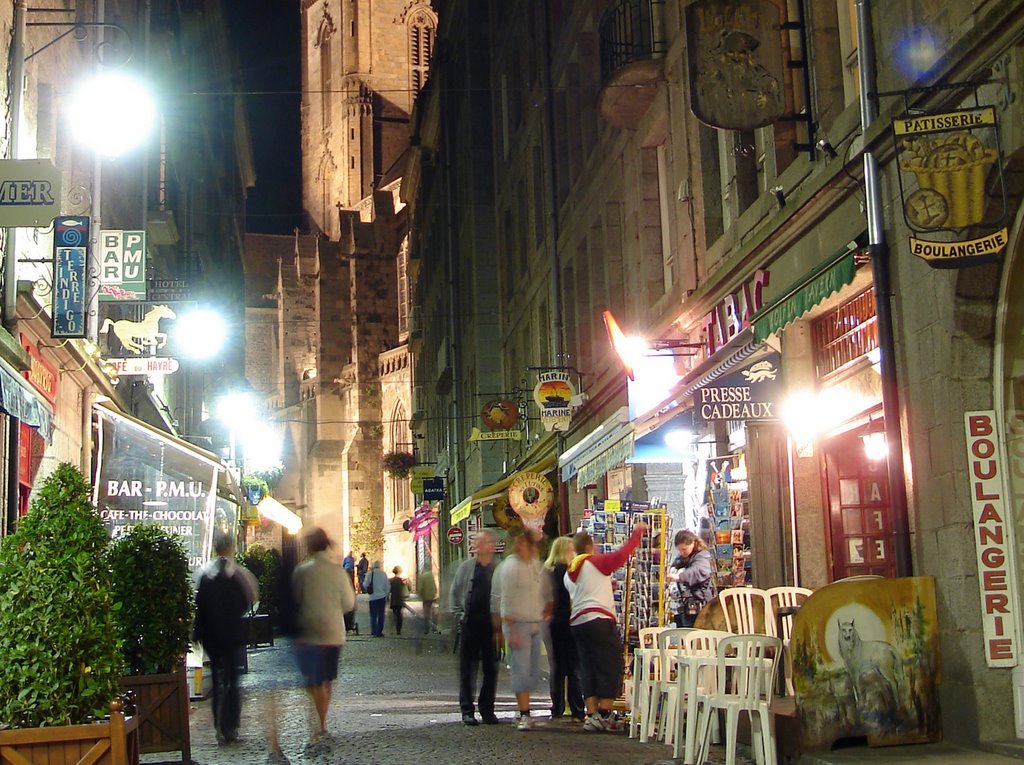 Ambiente nocturno en la Ciudad Corsaria by Javier Saiz