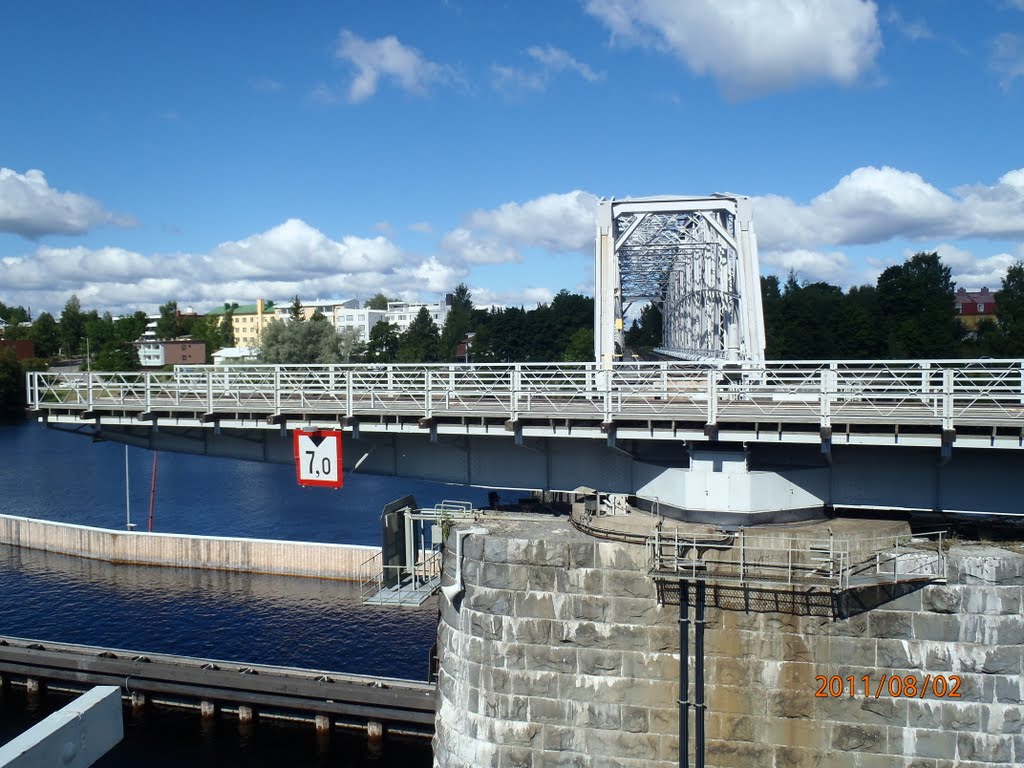 Kääntösilta - Savonlinna by Ilkka Luoma