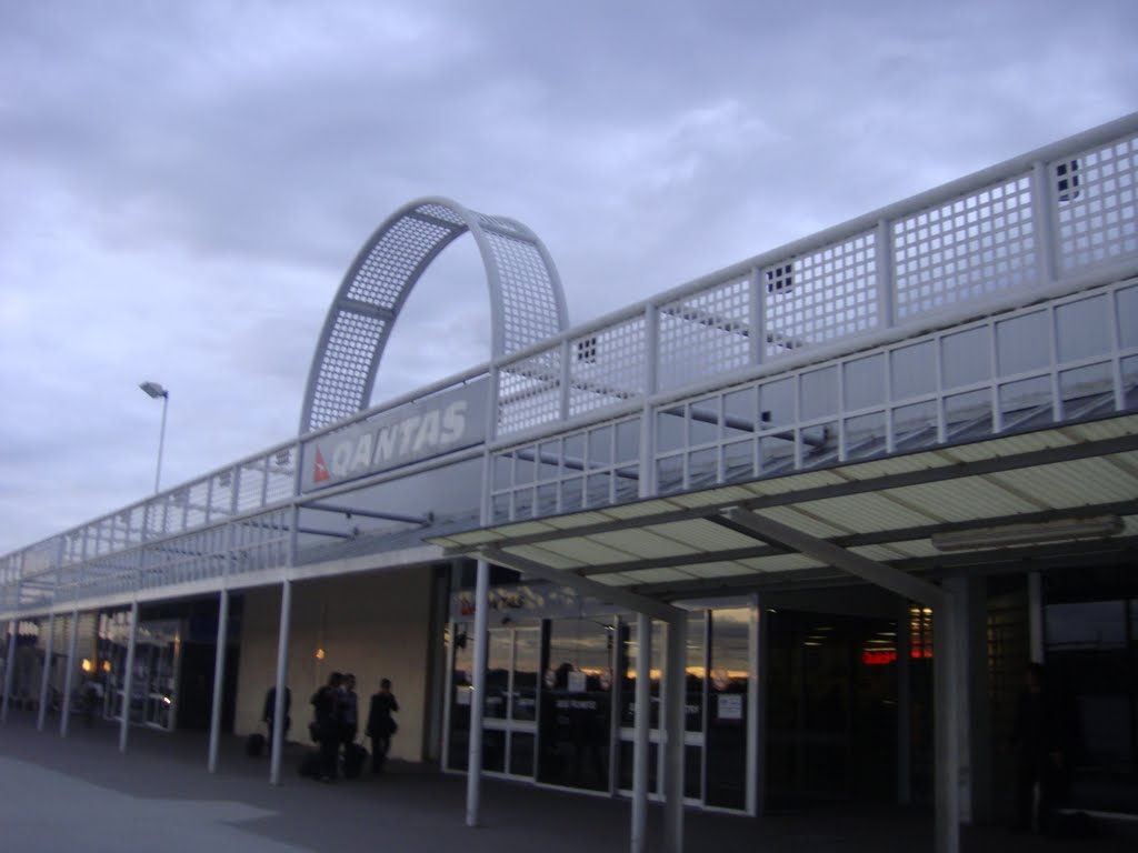 Canberra Airport by Geniene Prater