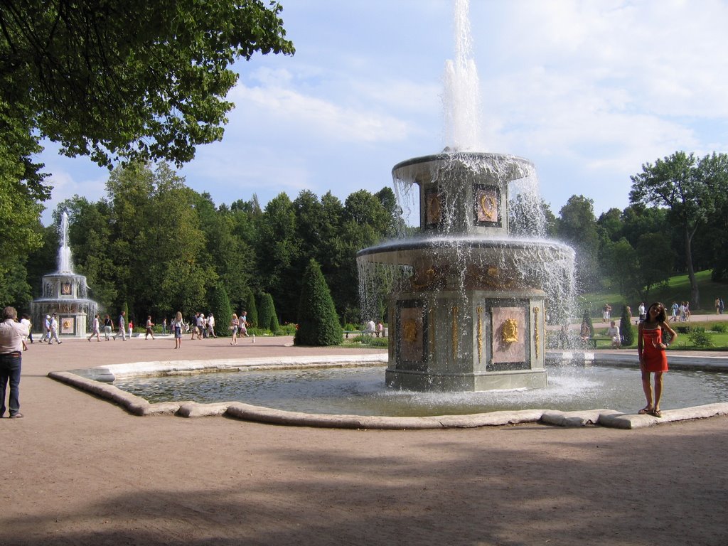 Peterhof - Palazzo d'estate di Pietro I by Sandro & Cristina