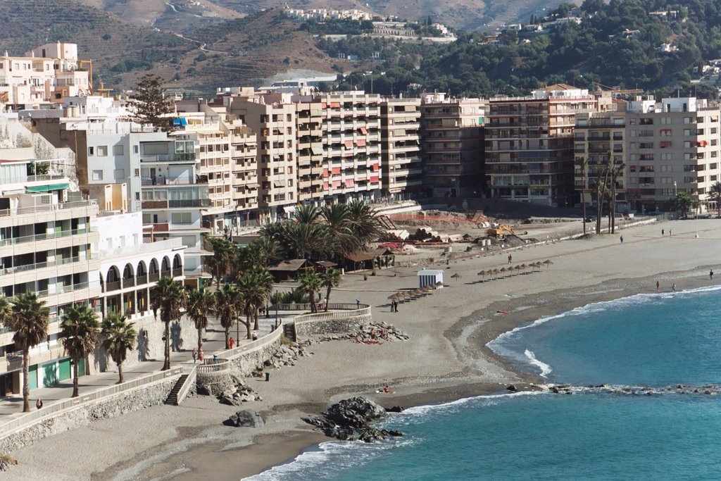 Puerta del Mar view from "El Castillo" by Noé Diakubama