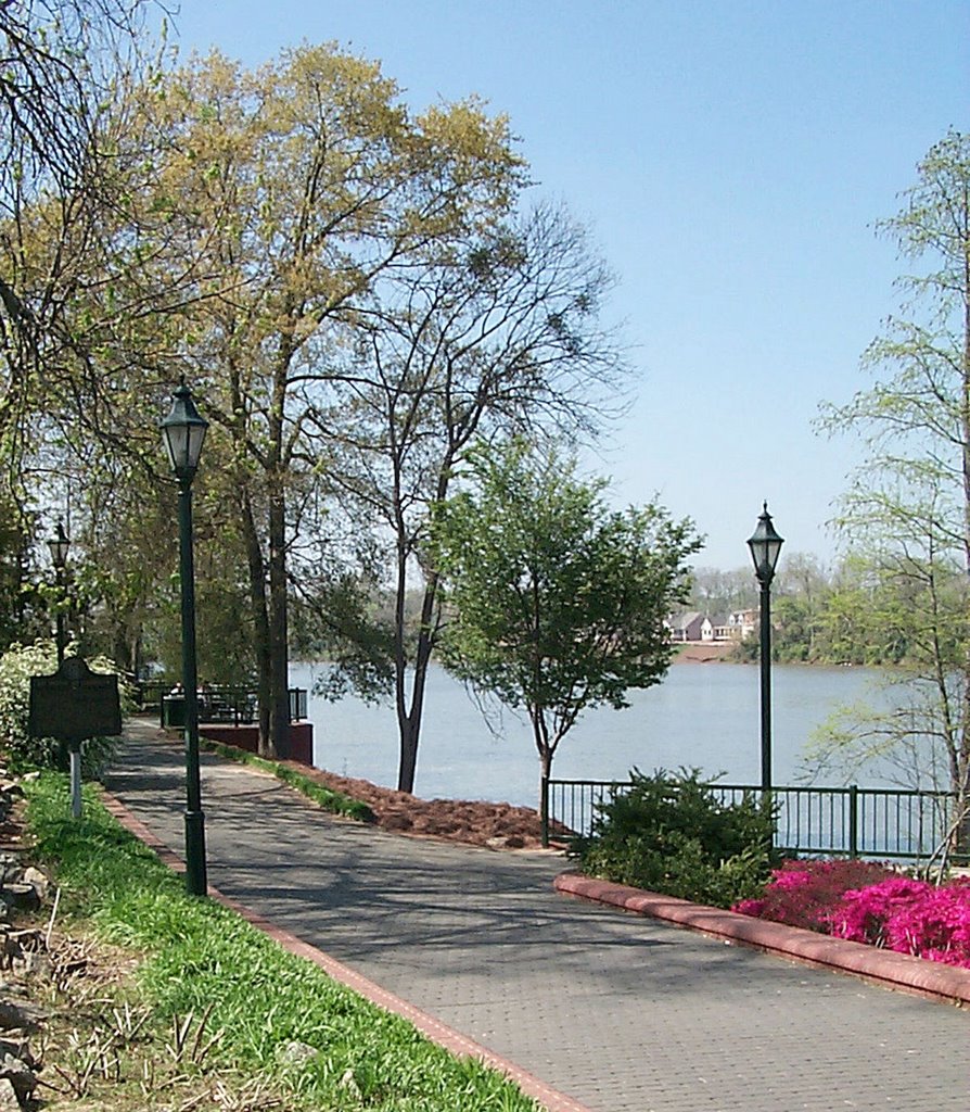 Augusta Riverwalk in spring by waltbud