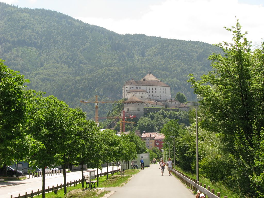 Kufstein castle by Alvatros