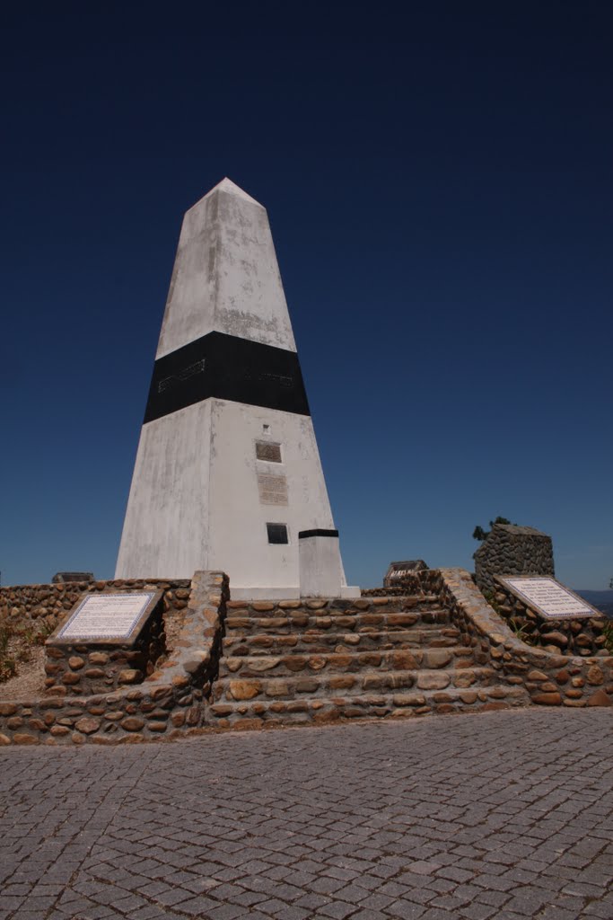 Picoto da Melriça (592 mt) - Vila de Rei - Centro Geo. de Portugal by Nuno M. Neves