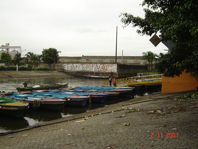 Bacia do Mercado by Emilio Pechini