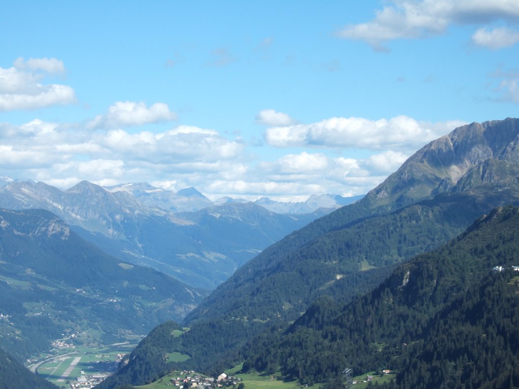 Bulli-Tour 2006 - Gotthard-Pass. Blick in die Alpen, Richtung Airolo by peter62