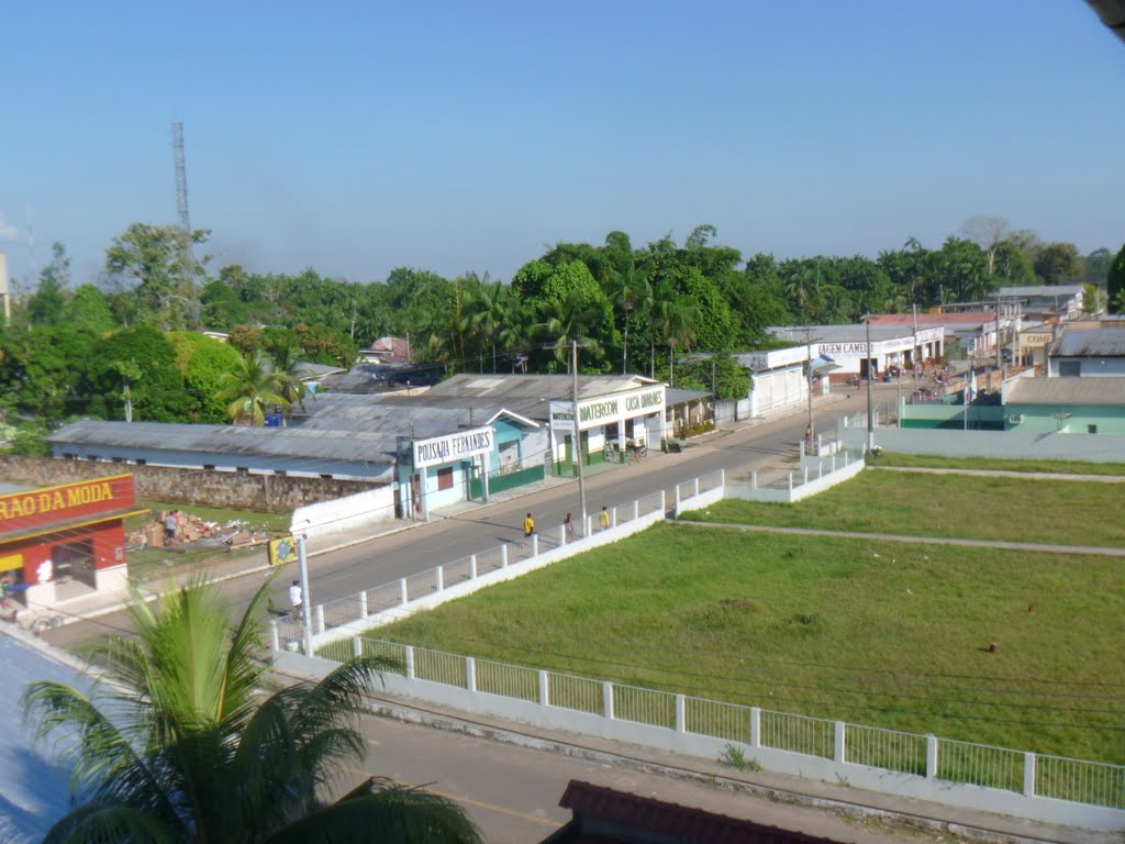 Foto da parte central de Carauari - Amazonas 03/08/2011 by Abimael Alernander