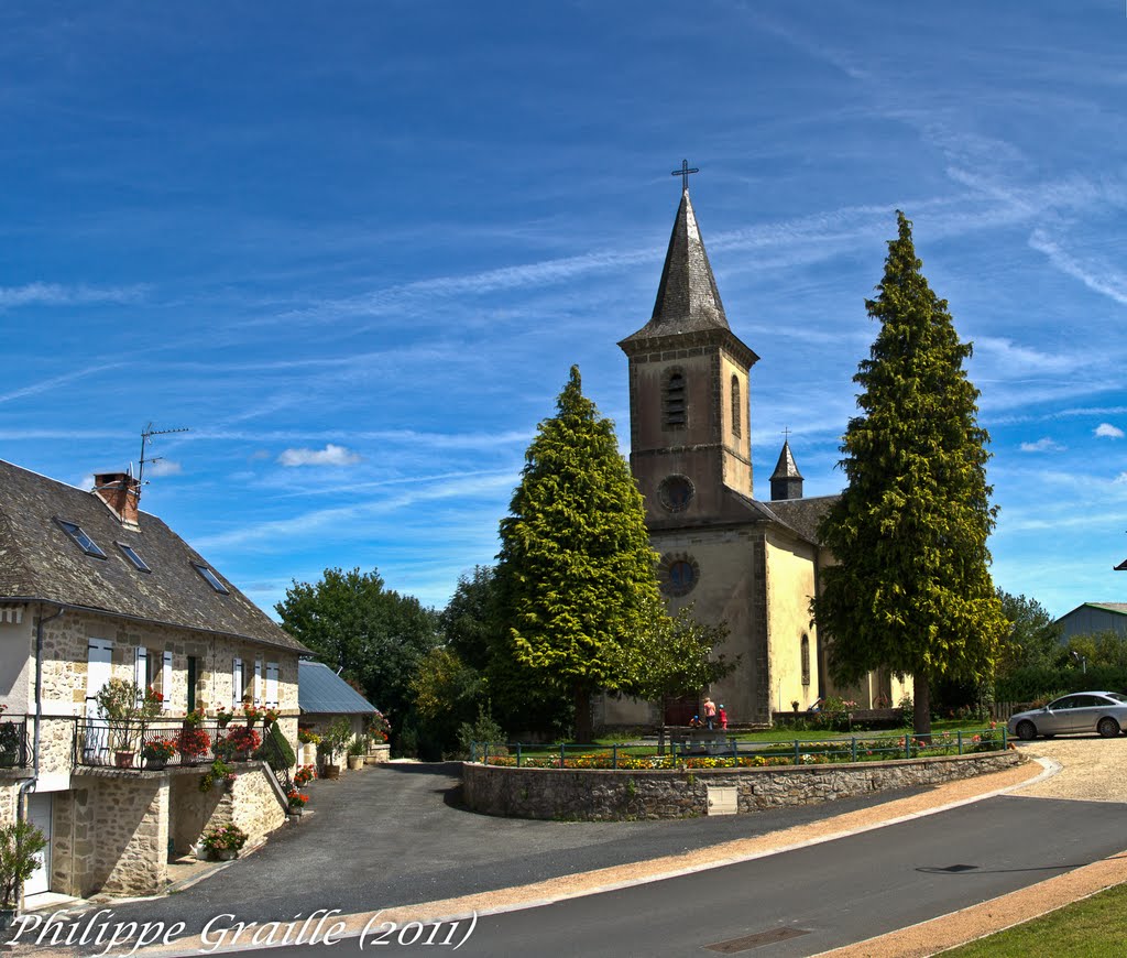 Saint Bonnet l'enfantier (Corrèze) by Philippe GRAILLE