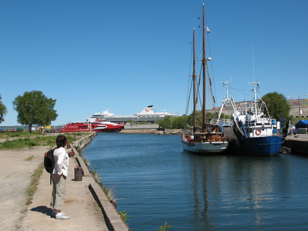 Kalasadam, Tallinn, Estonia by Gunnar Pihl