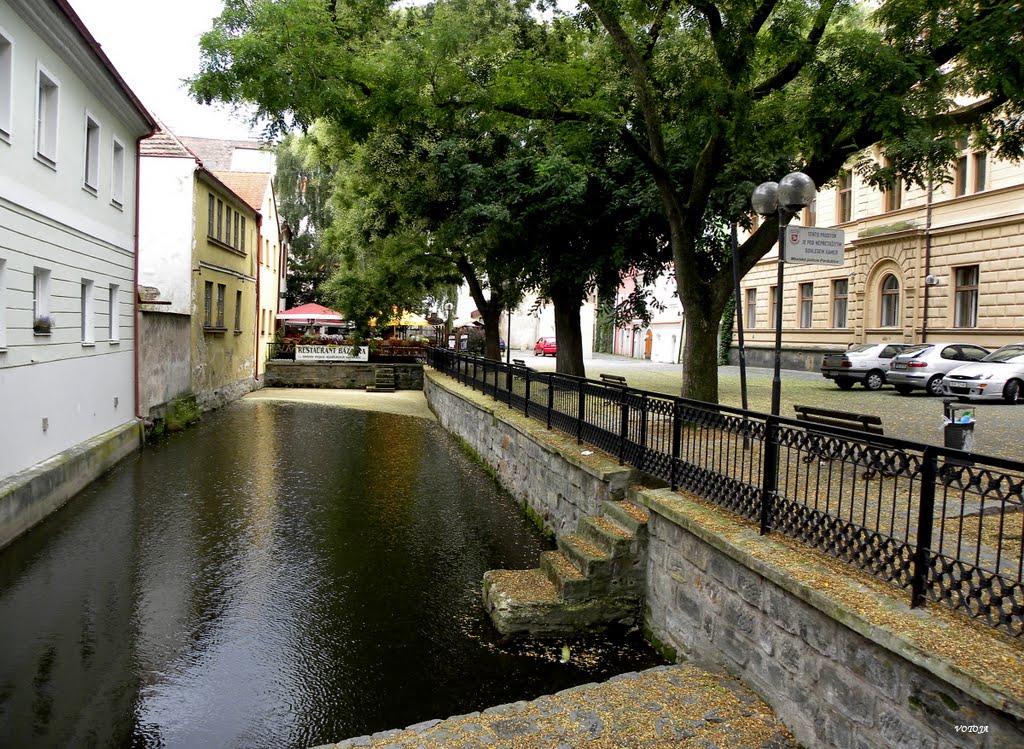 PARDUBICE - Wemerovo nábřeží / Wemerovo waterfront by votoja - CZ