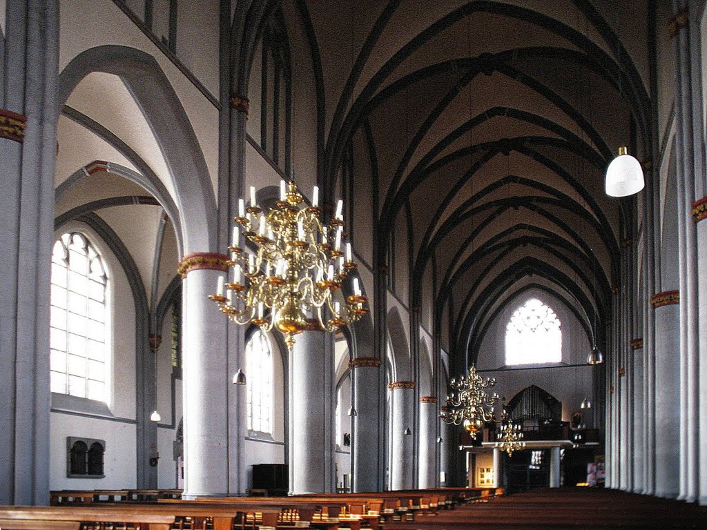 Kleve, Propsteikirche Mariä Himmelfahrt, Langhaus by Wensky