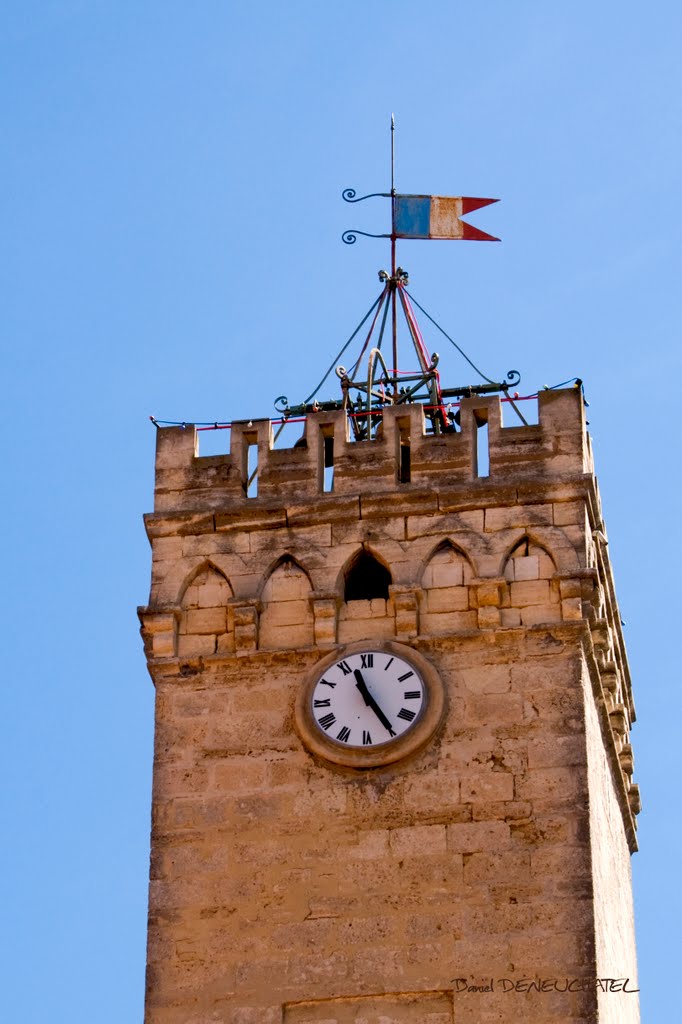 La tour de l'horloge - Languedoc-Roussillon by DanielD_37