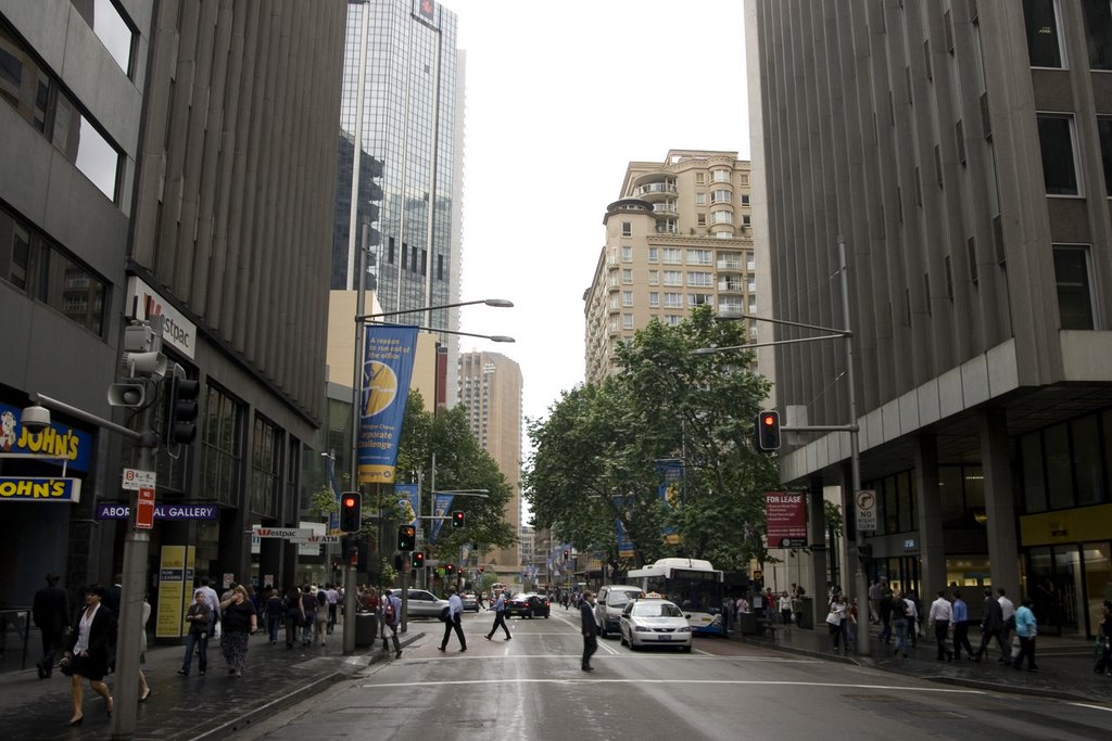 George St, Sydney CBD by Maksym Kozlenko