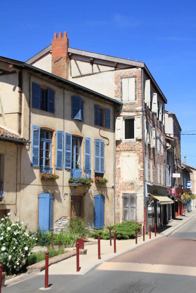 Châtillon-sur-Chalaronne by Ludo M