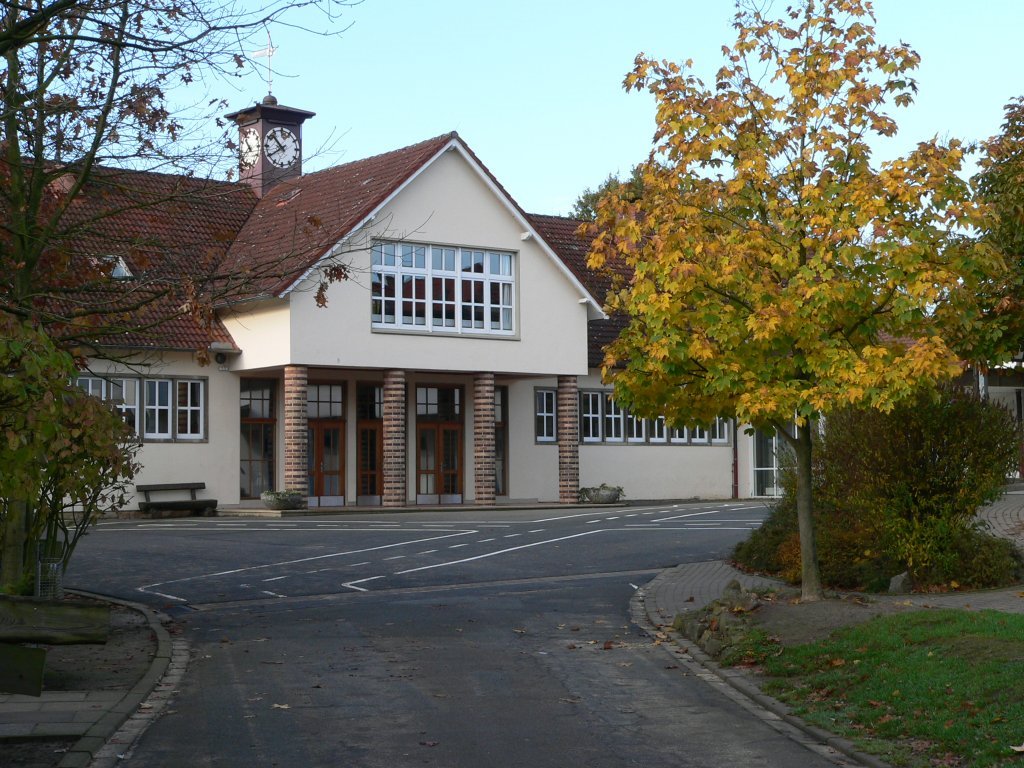 Grundschule Gaste by Wolfgang F.Tröger