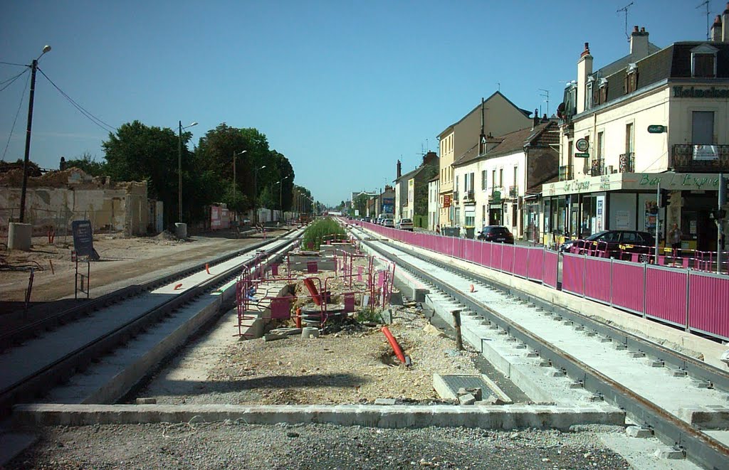 Dijon - tramway en contruction sept 2011 by Téméraire