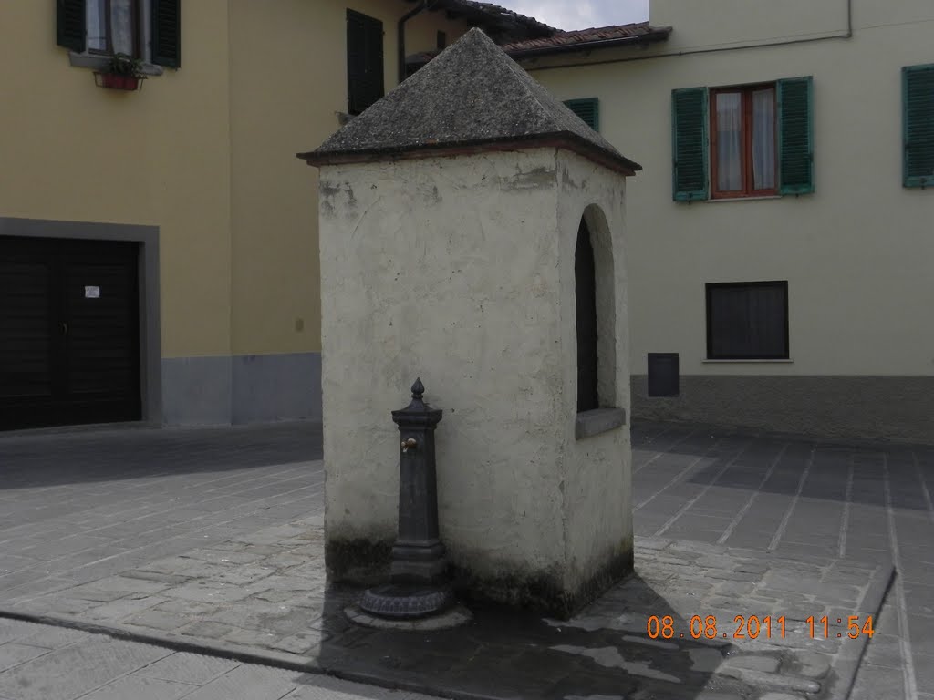 The well in the main square by nicola baccetti