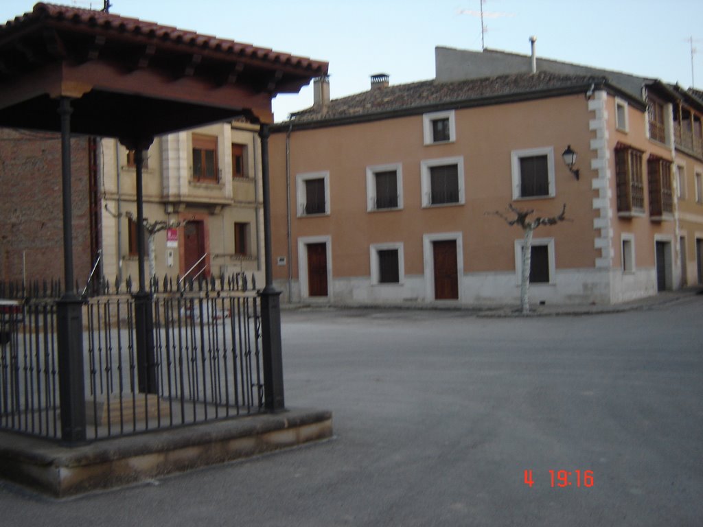 Plaza by Pedro José Bartolomé