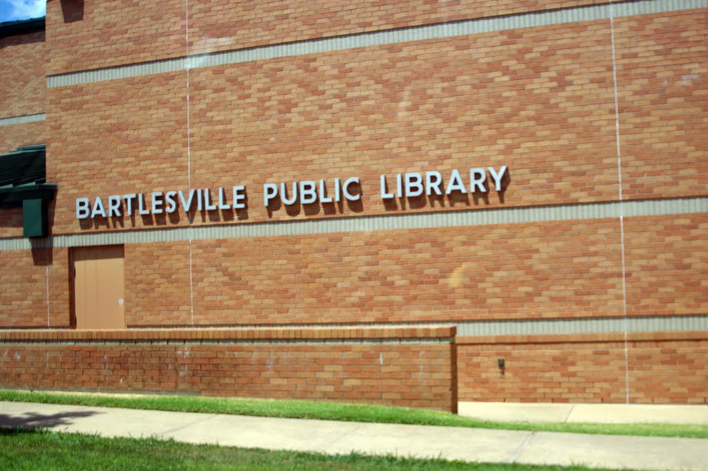 2011, Bartlesville, OK, USA - Public Library by Qwilleran