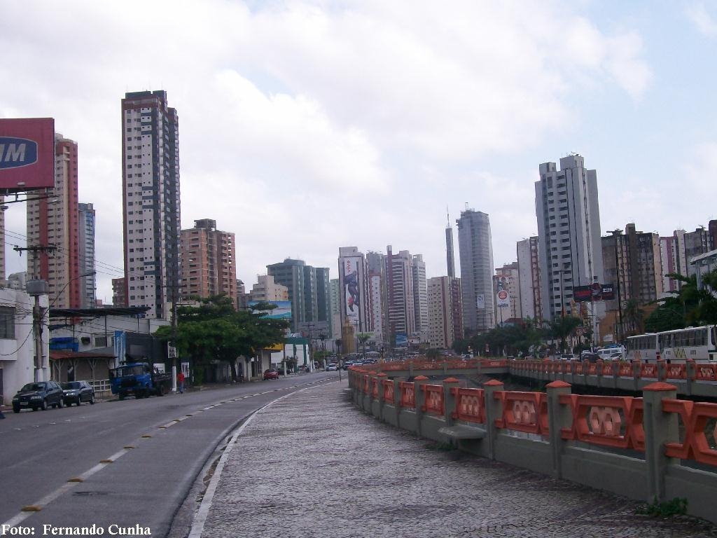 AVENIDA VISCONDE SOUSA FRANCO by Nando Cunha - 1