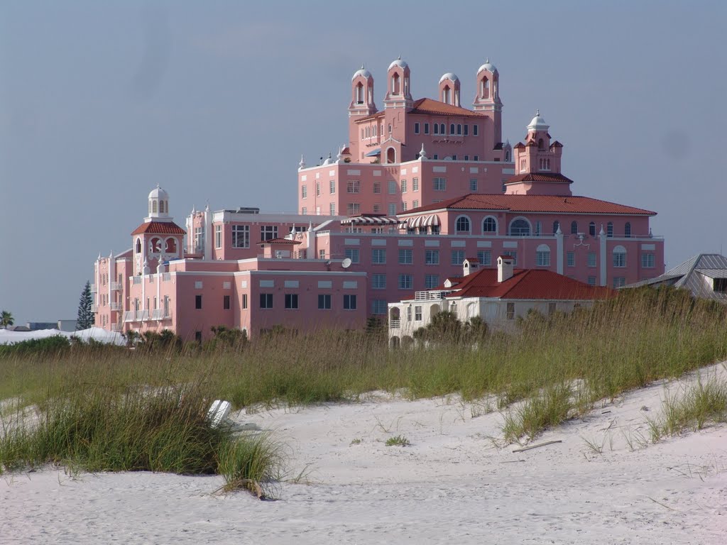 1928 Don Cezar Hotel, St Pete Beach (5-22-2011) by Ken Badgley