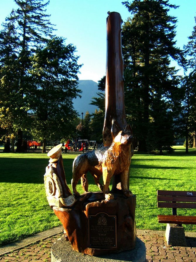 HOPE police dog Monument by chentian99