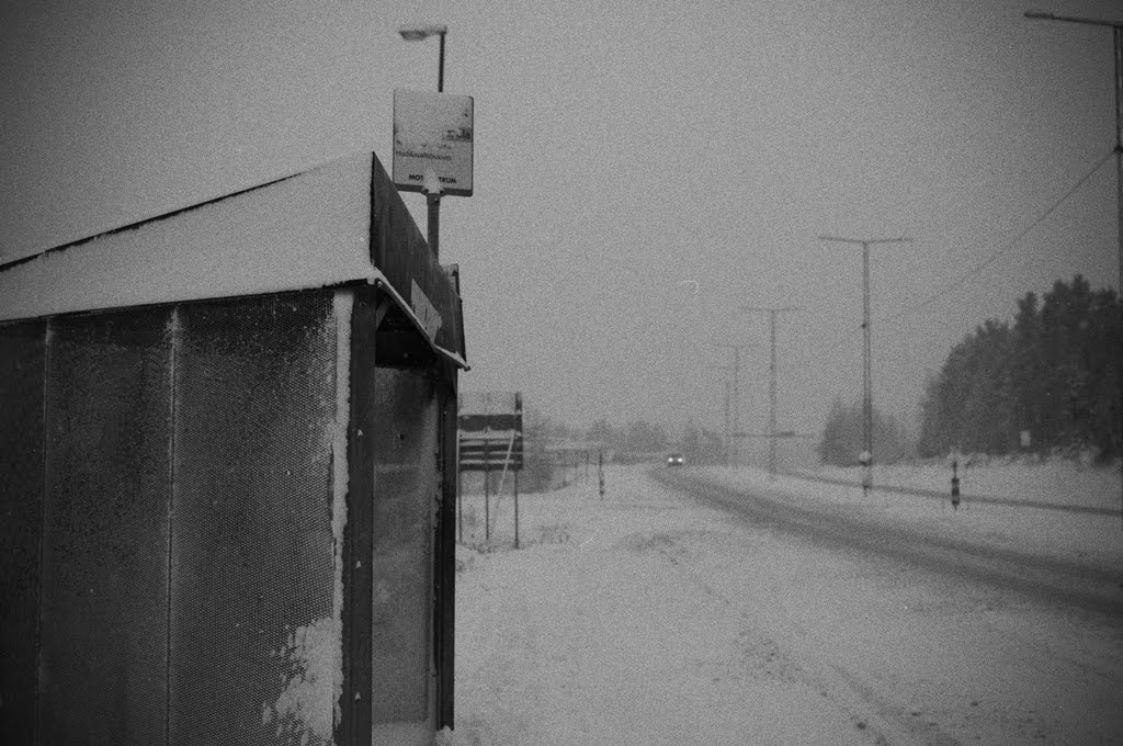 Bus stop by Jesper Nordström