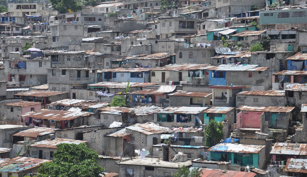 Bolosse, Port au Prince Haiti by markstillwagon