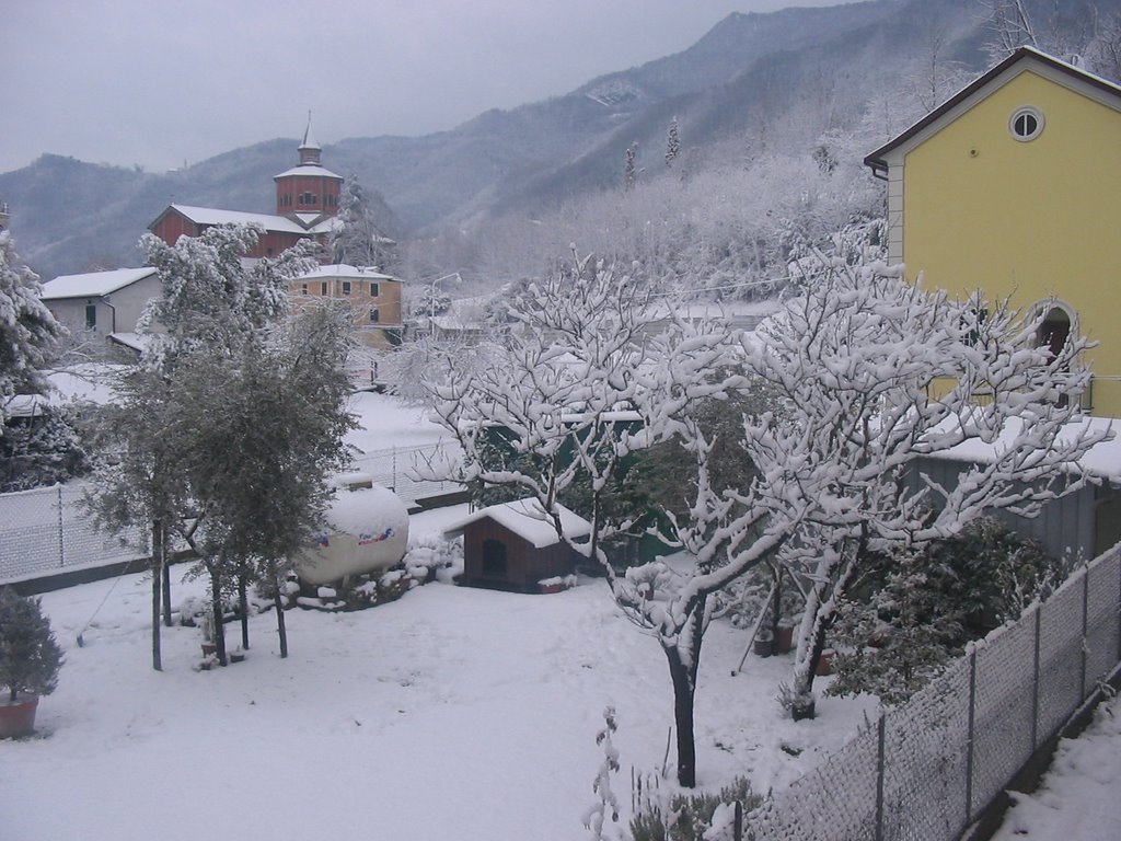 Cicagna con la neve by Paronuzzi Elio