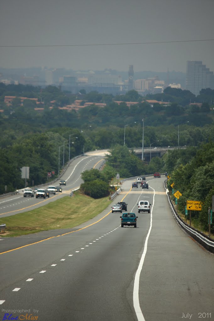 Harbor Tunnel Throughway, Brooklyn Park, Anne Arundel County, MD, USA by Blue Mun