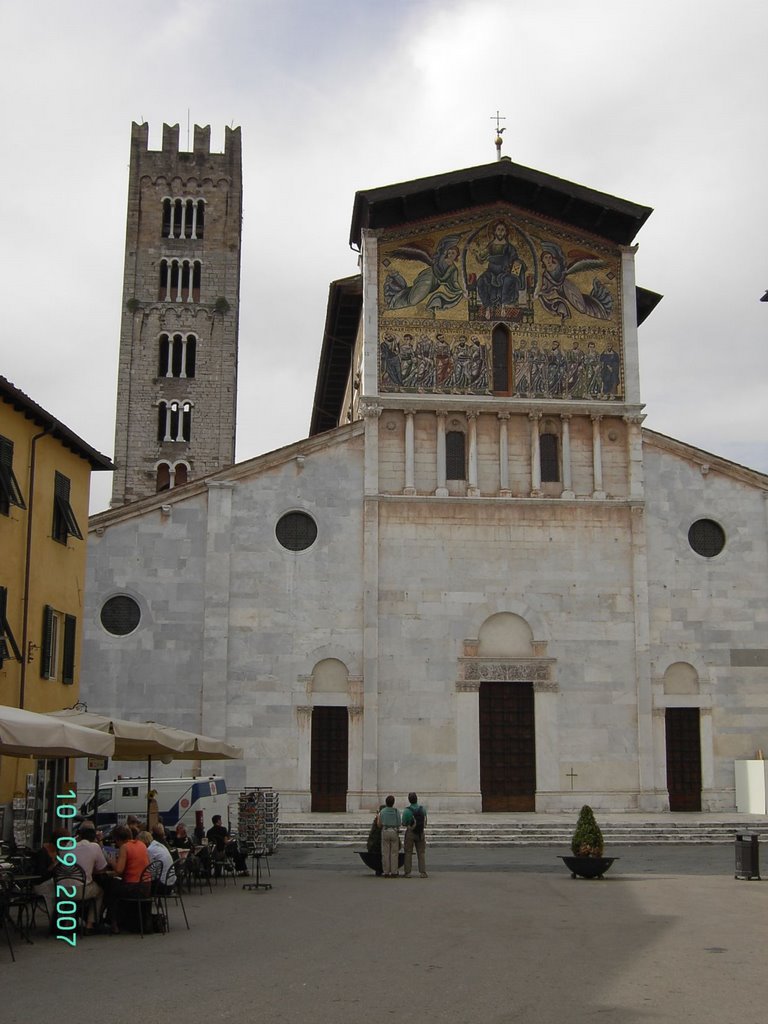 Basilica of San Frediano (Basilica di San Frediano), Lucca, Italy by cjhaig