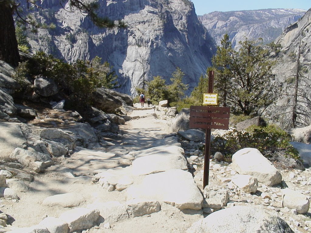 John Muir trail above Vernal Falls by mjklopp