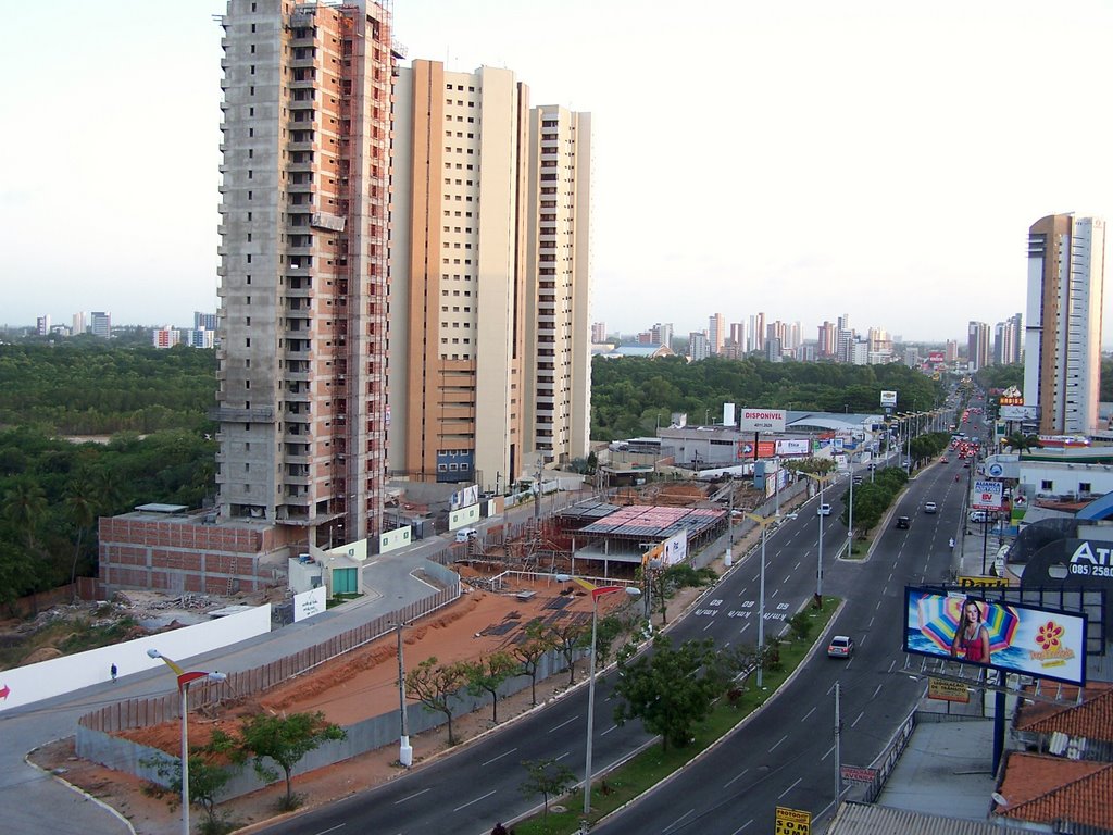 Av Eng Santana Junior, Fortaleza, Parque do Coco' by Arimm