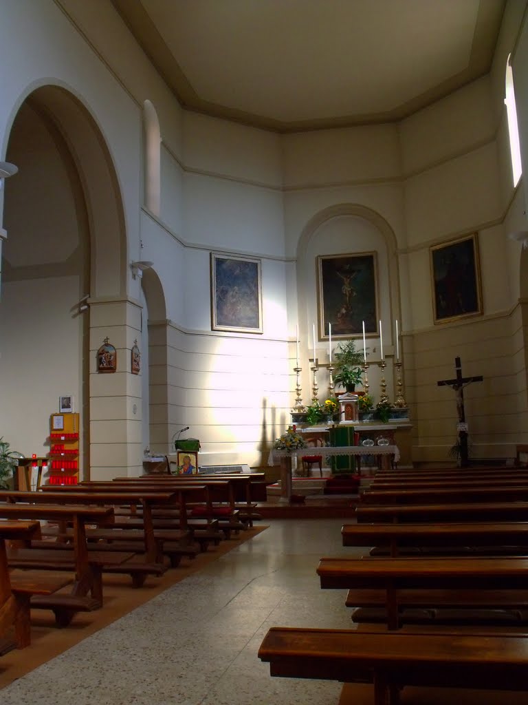 Villagrappa, Fraz. di Forlì (FC) - La Chiesa Parrocchiale - Interno (14/08/2011) by esse est reminisci (SAVE PANORAMIO)