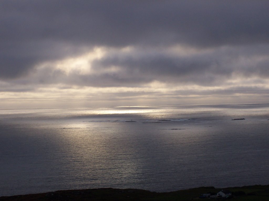 Sonnenuntergang an der Küste Connemara's by DonRi