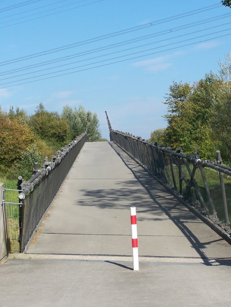 Brücke über Hattingerstr. by Jawi90