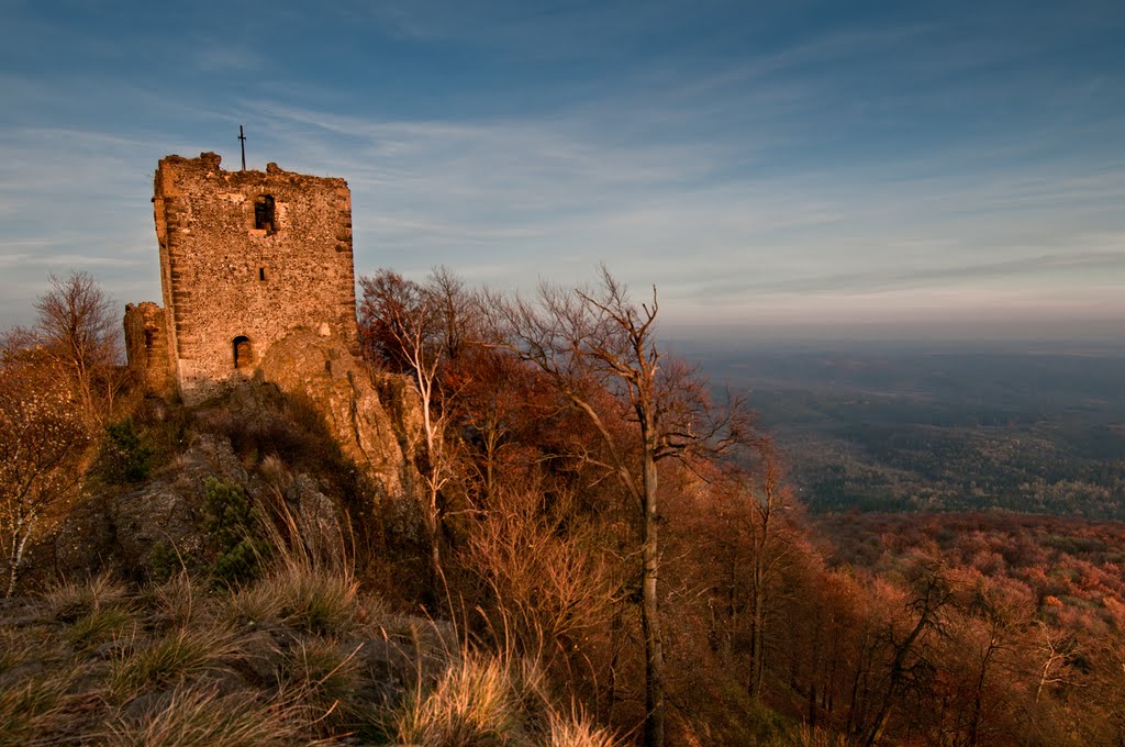 Ralsko castle by Petr Jan Juračka